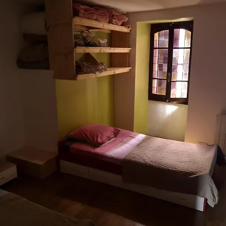 Maison Atypique A 2 *